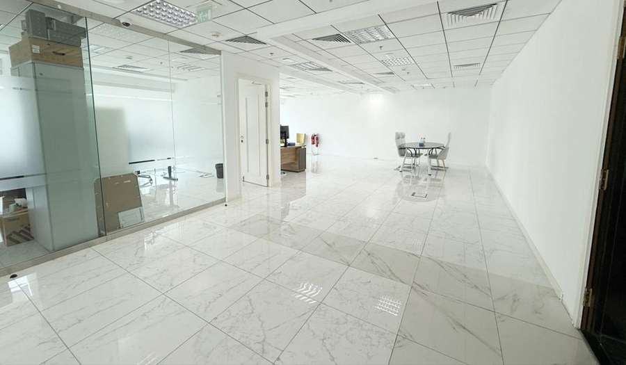 Office for rent in Swiss Tower, Jumeirah Lake Towers, photo 3